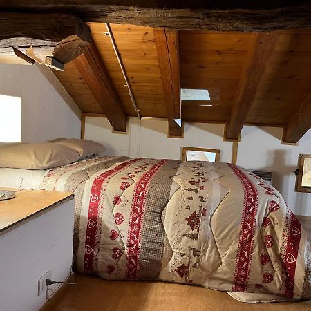 Chalet Blanc "Coeur Sapin" Курмайор Экстерьер фото