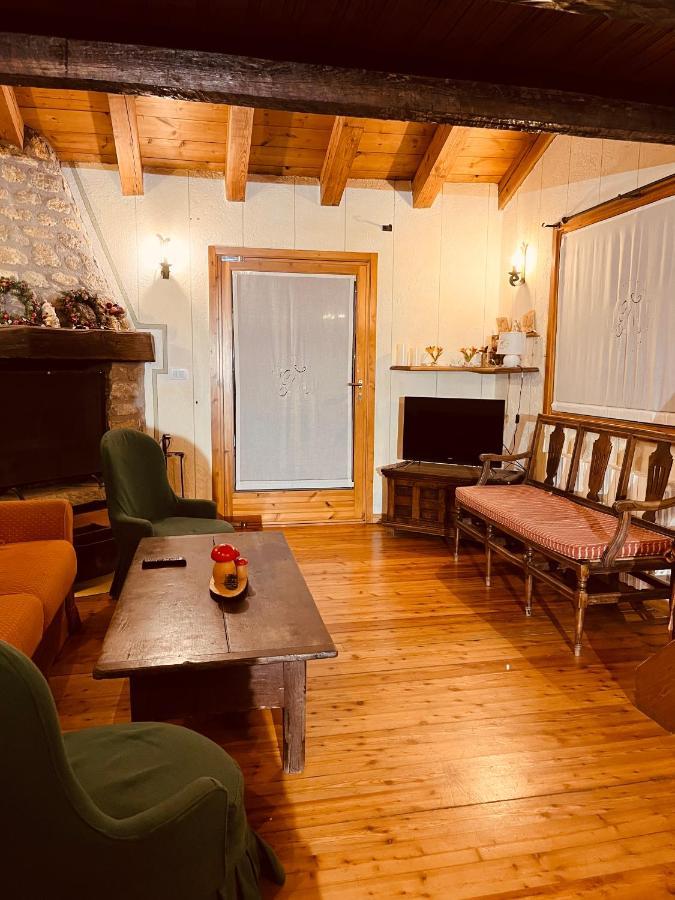Chalet Blanc "Coeur Sapin" Курмайор Экстерьер фото